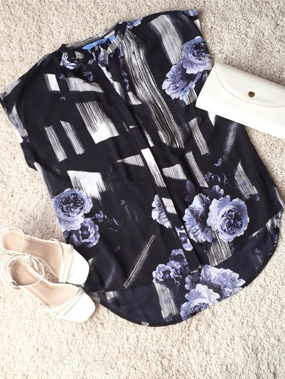 Simply Vera Vera Wang | Floral Geometric Print Top